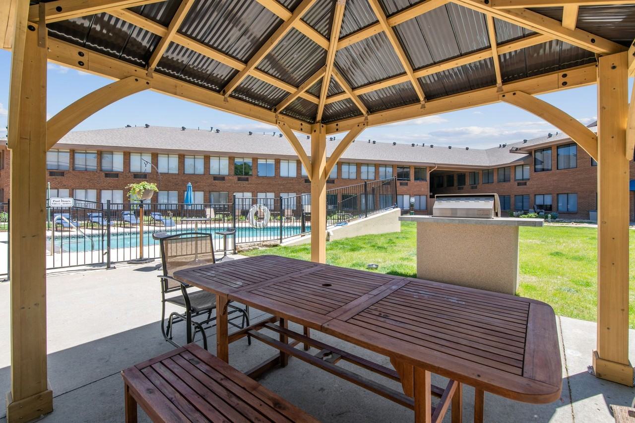 Vivo Living Longmont - Photo 6 of 23