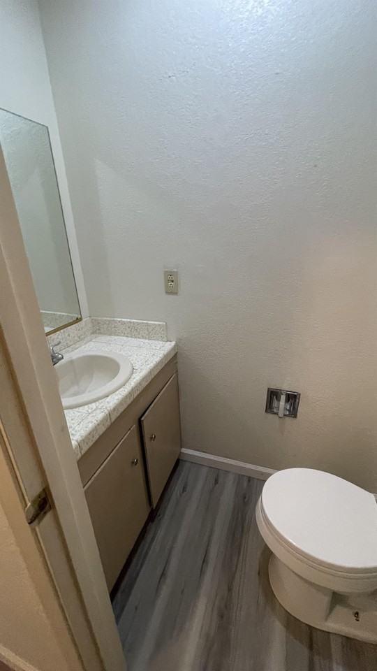 1355 Cordone Ave #19 - Photo 7 of 10