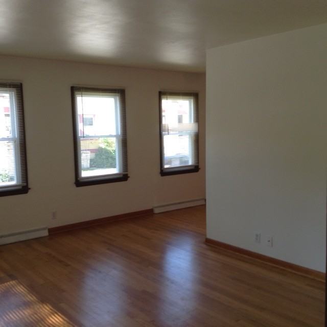 519 Glenwood Dr #2 - Photo 7 of 10