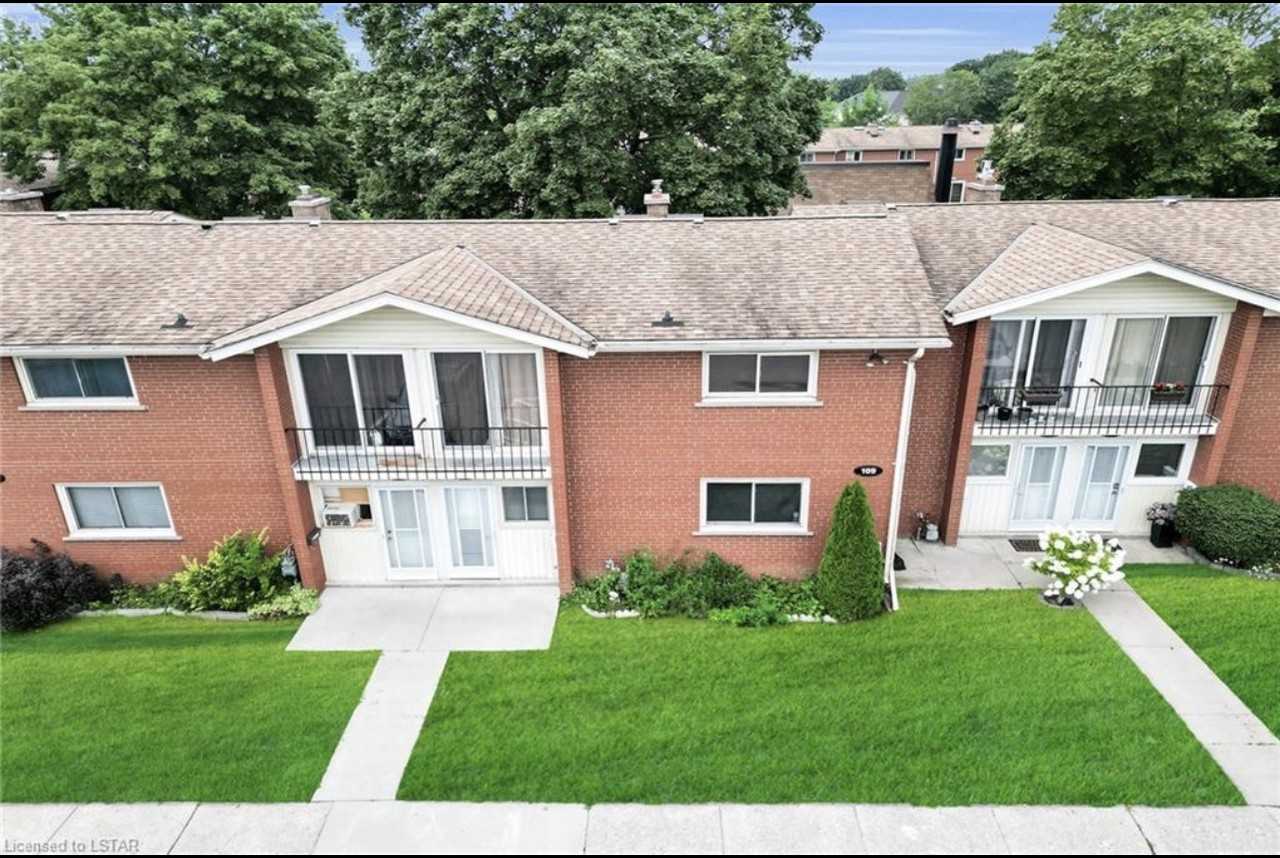 1090 Kipps Lane #110 - Photo 5 of 17