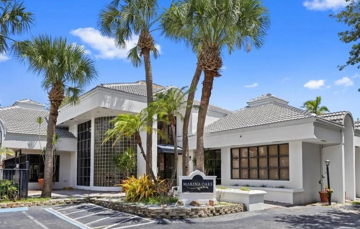 2445 Swterrace #220 - Photo 3 of 35