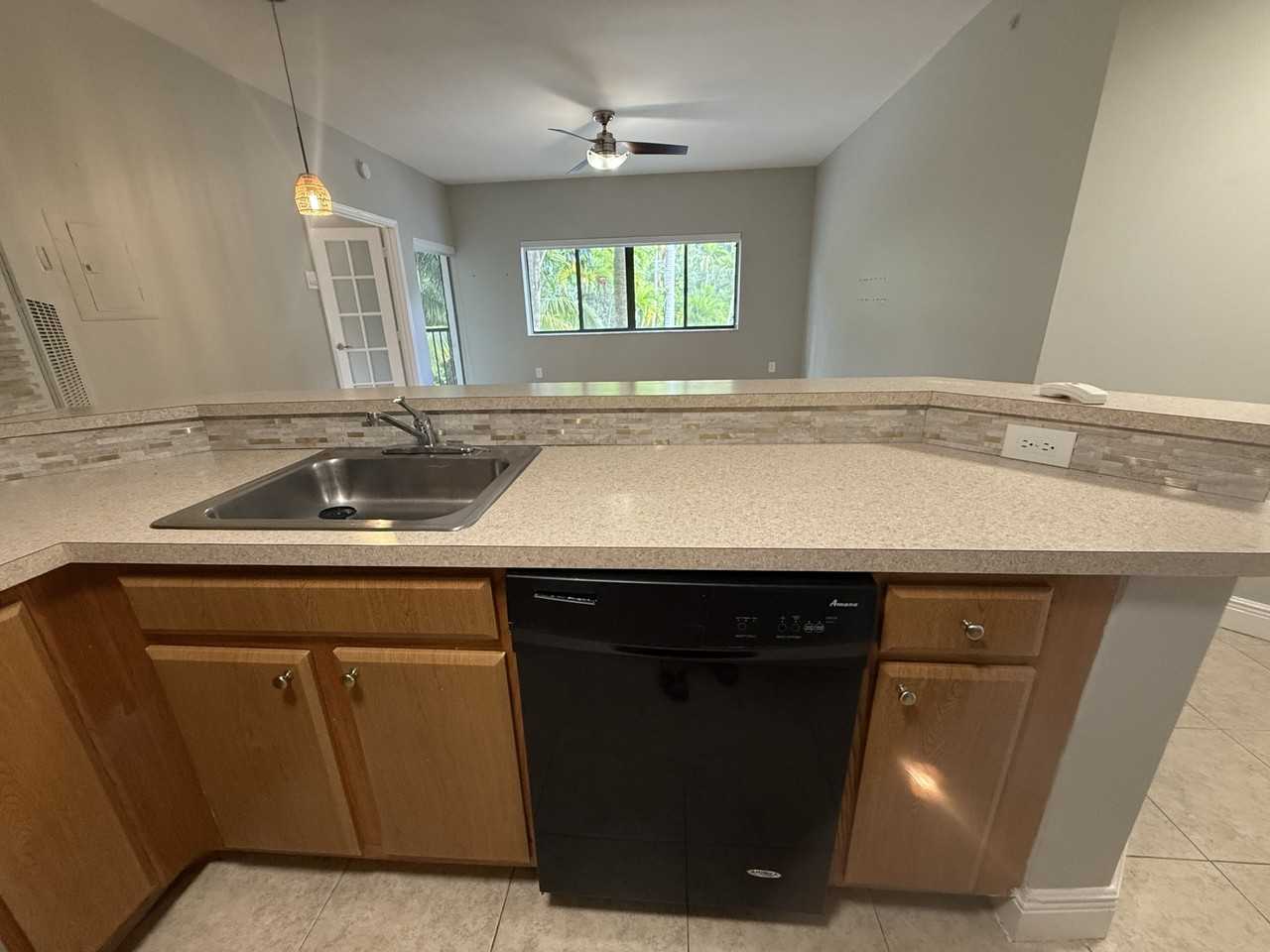 2445 Swterrace #220 - Photo 6 of 35