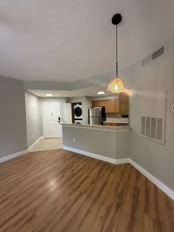 2445 Swterrace #220 - Photo 4 of 35