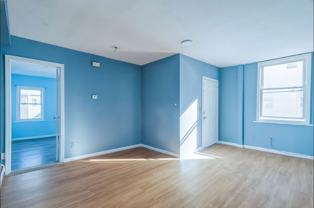 Warren St - Photo 1 of 1