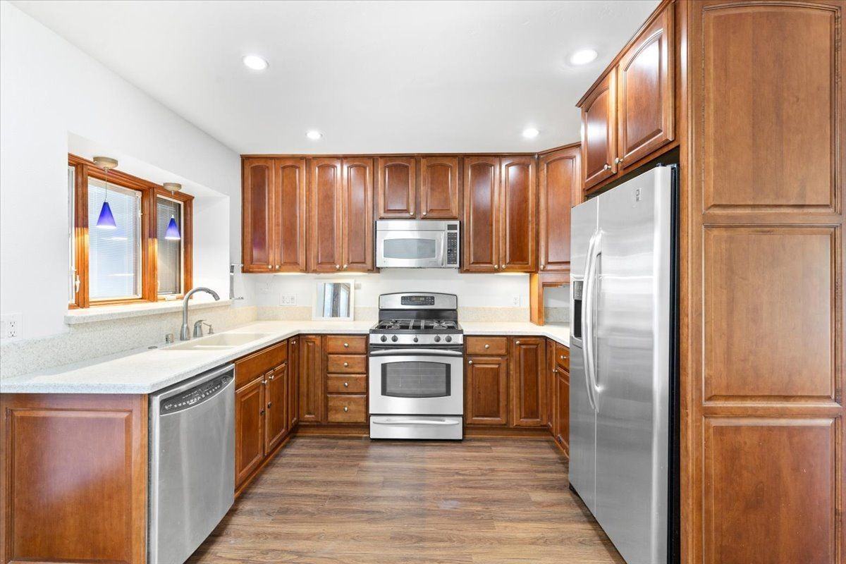 2125 Berryland Ct - Photo 6 of 12