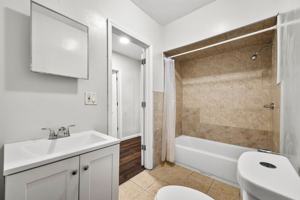 featured image of 81 Franklin St ##1