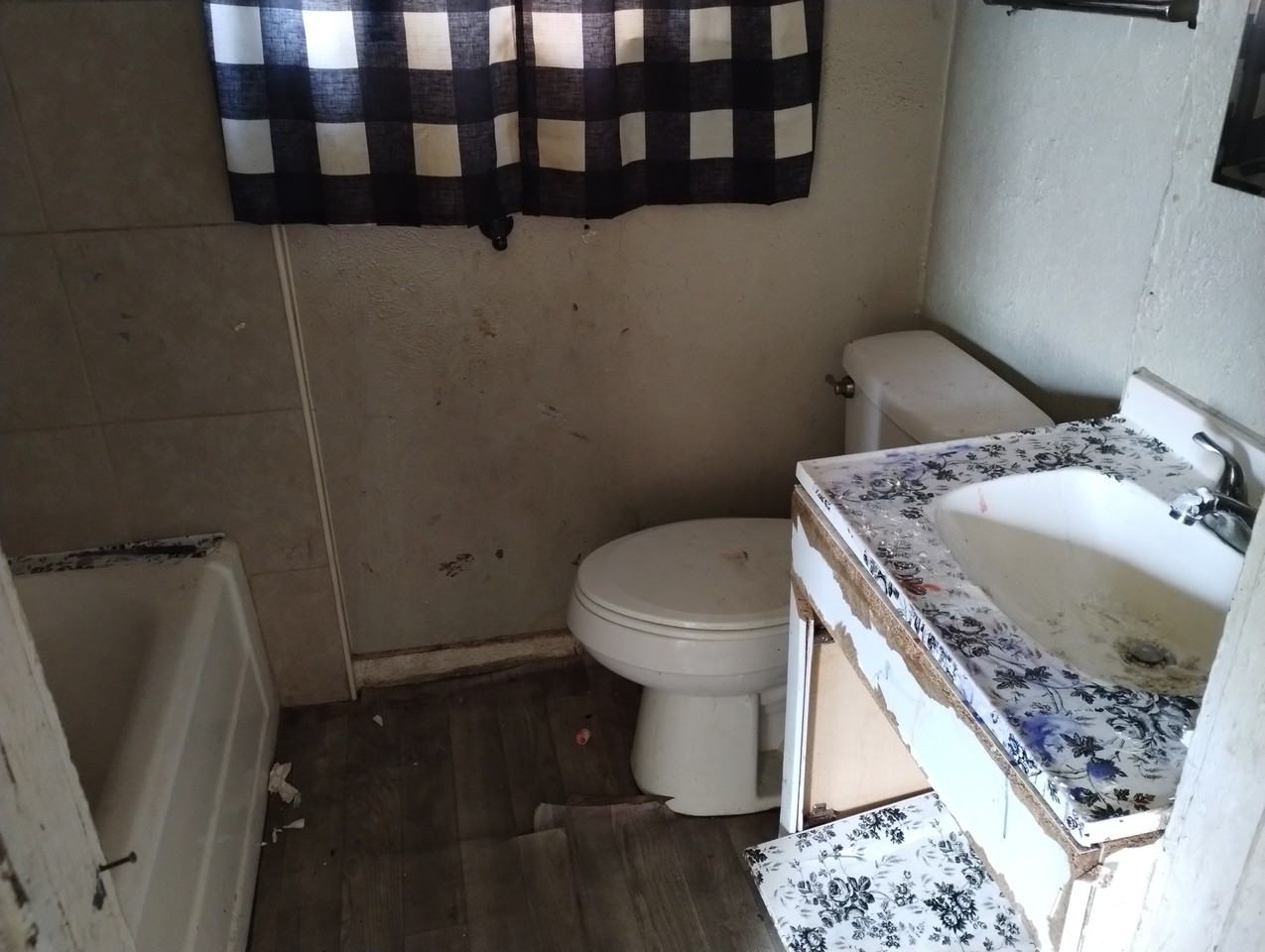 1317 W John H Gwynn Jr Ave #1 - Photo 6 of 14