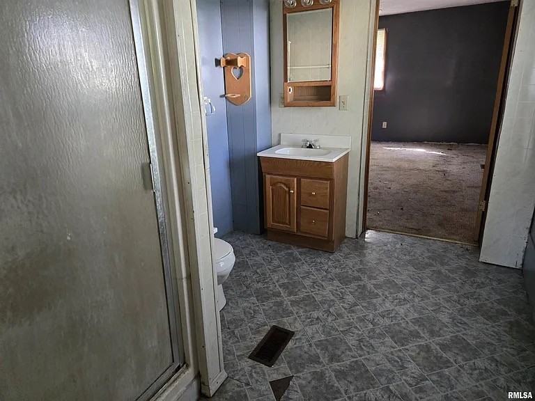 1005 S Jefferson St #1 - Photo 4 of 13