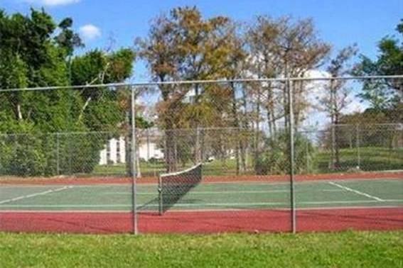 7801 Colony Cir S #384 - Photo 4 of 17