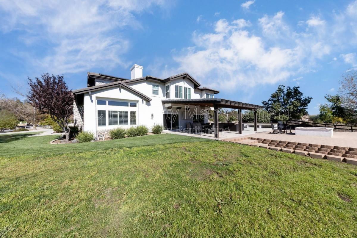 39550 Calle De Companero - Photo 5 of 10