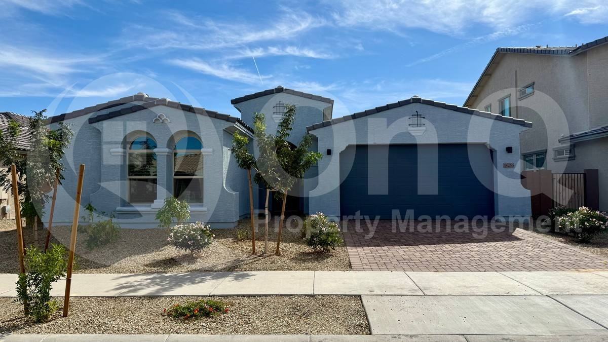 14255 W Alameda Rd - Photo 2 of 10