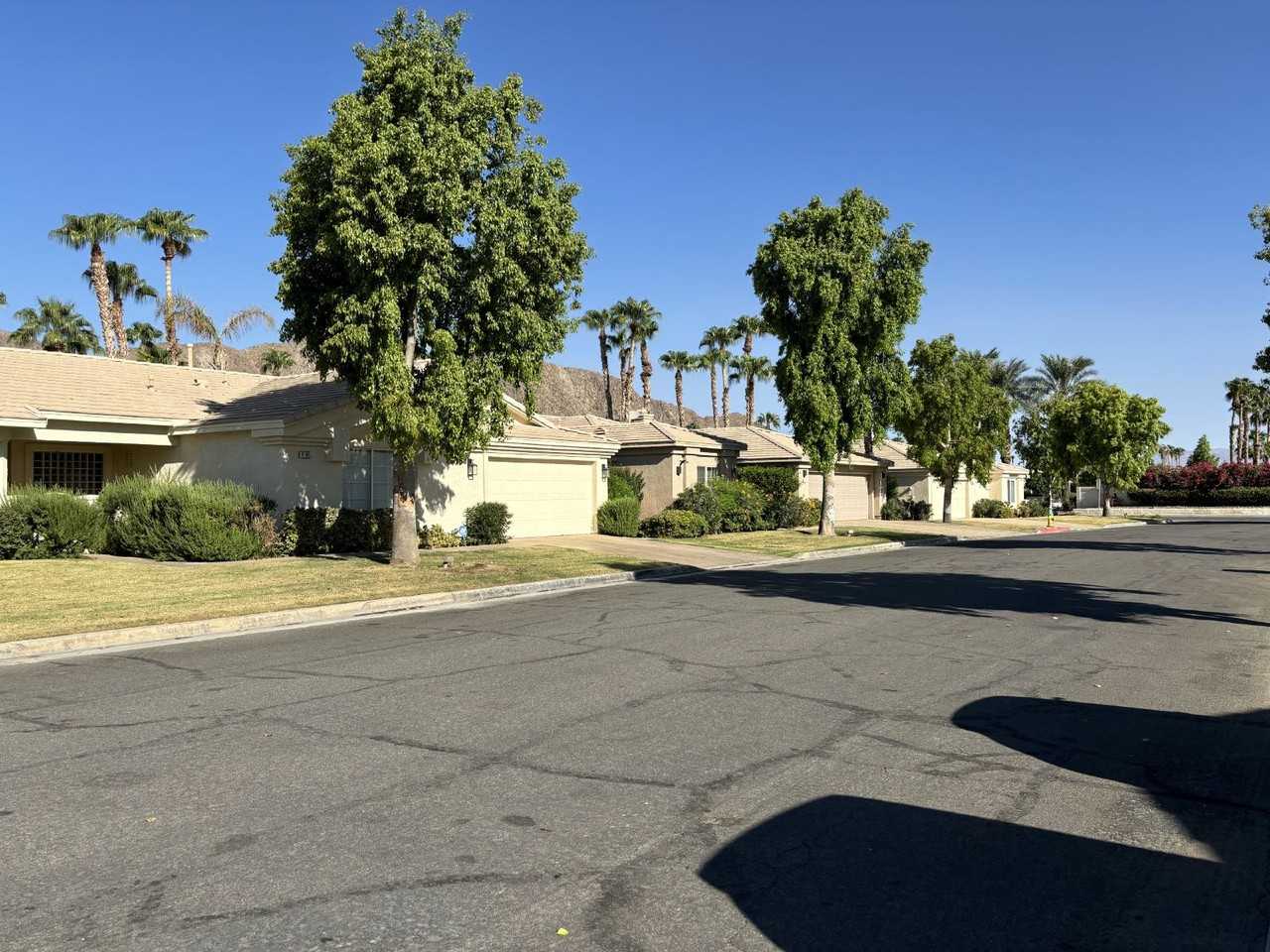 47845 Via Jardin - Photo 2 of 36