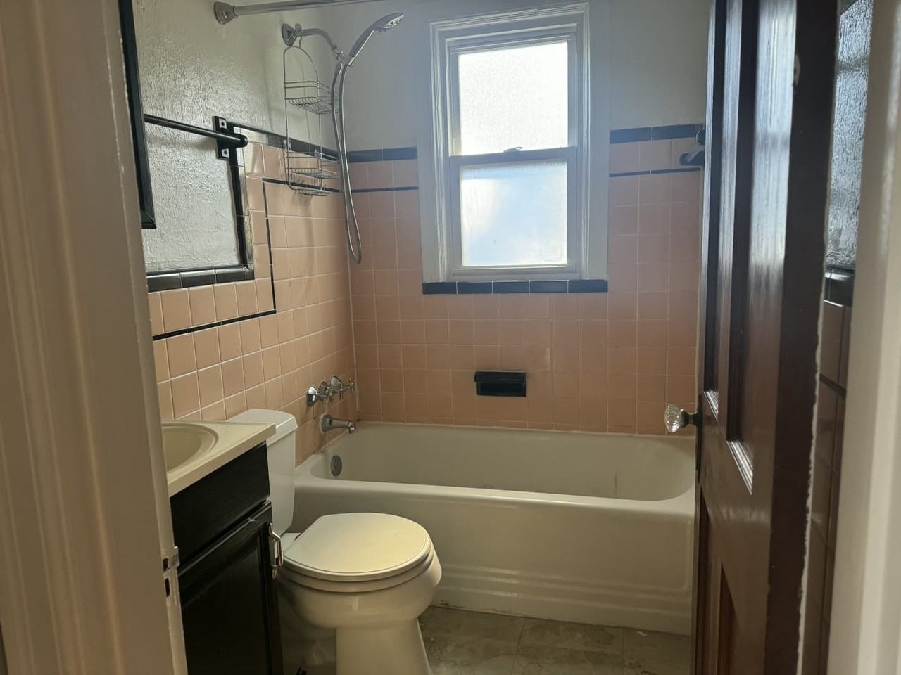 5723 Beldon Dr - Photo 6 of 12