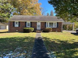 featured image of 1627 N Maple Ave