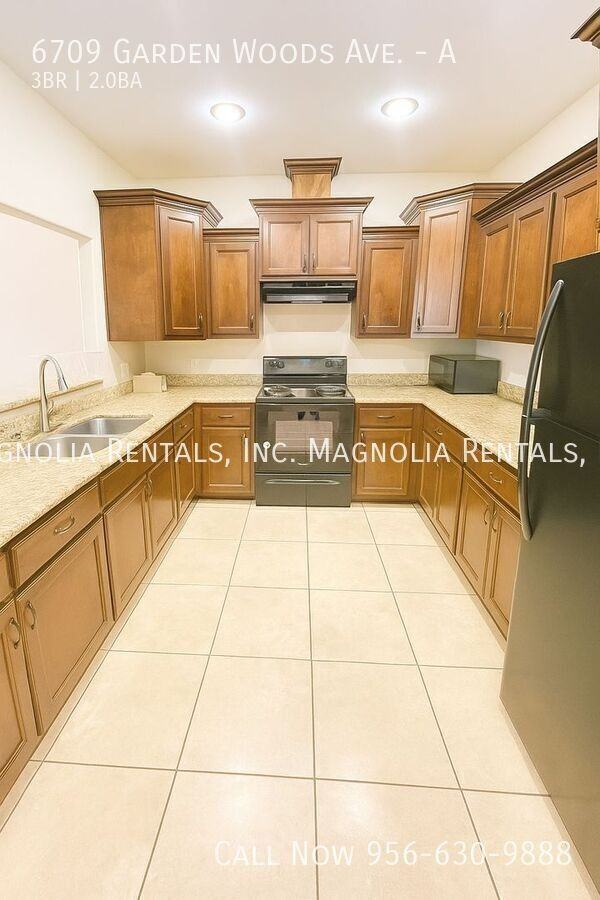 6709 Garden Woods Ave #A - Photo 3 of 20