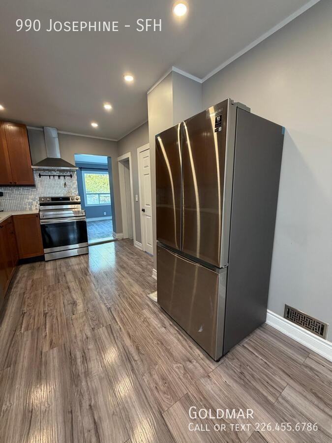 990 Josephine Ave #SFH - Photo 3 of 19