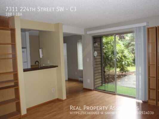 7311 224th St Sw #C3 - Photo 3 of 11
