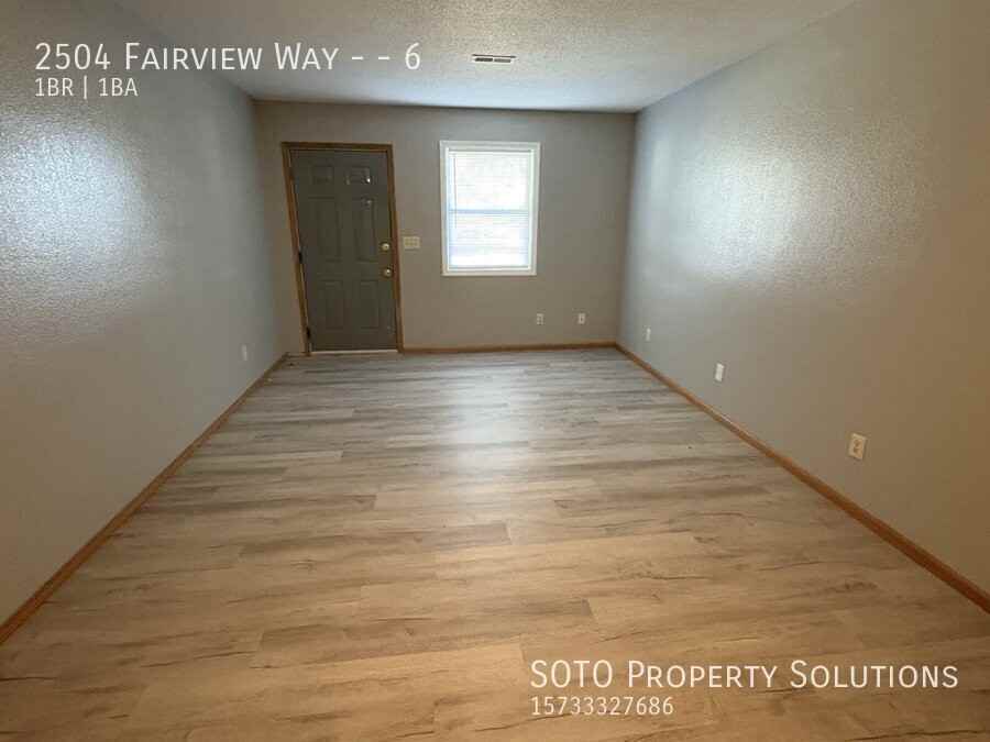 2504 Fairview Way #6 - Photo 2 of 7