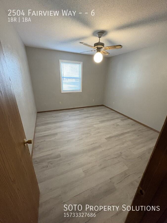 2504 Fairview Way #6 - Photo 4 of 7