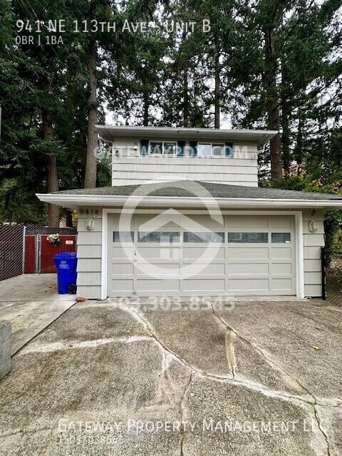 941 Northeast 113th Avenue #B - Photo 3 of 25