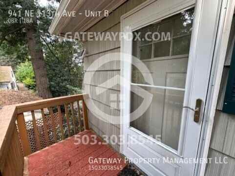 941 Northeast 113th Avenue #B - Photo 6 of 25