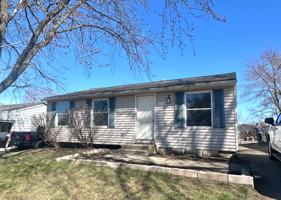 featured image of 1718 Ripplebrook Rd