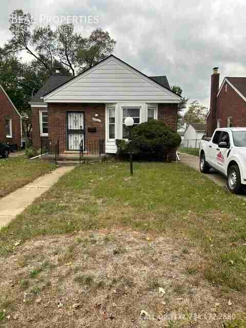 19501 Woodingham Dr - Photo 2 of 14
