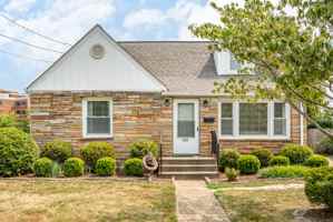 featured image of 2103 Washington Ave