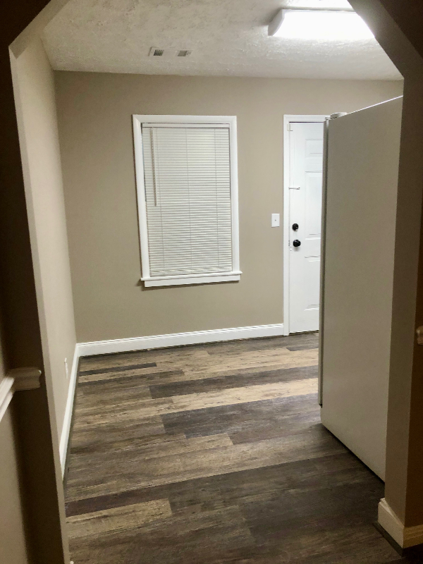 4614 Old Cusseta Rd - Photo 5 of 10