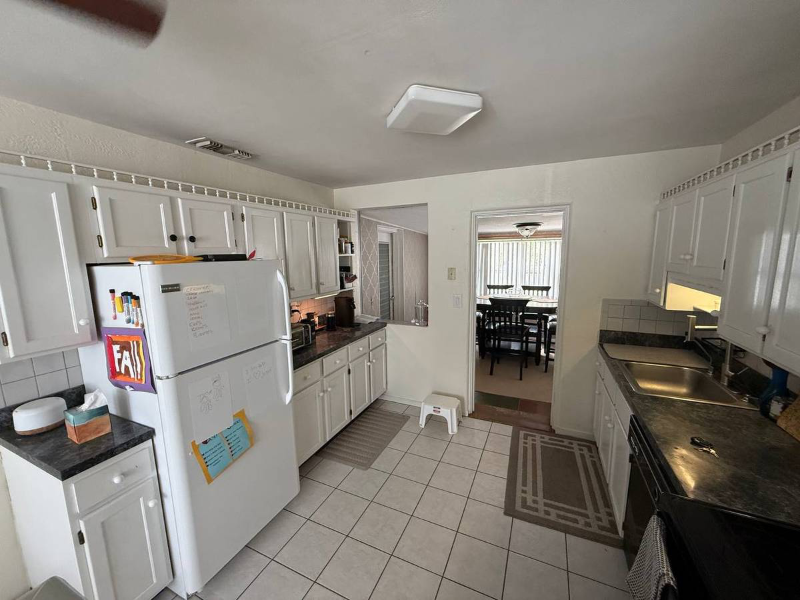 23 Hibiscus Dr - Photo 4 of 14