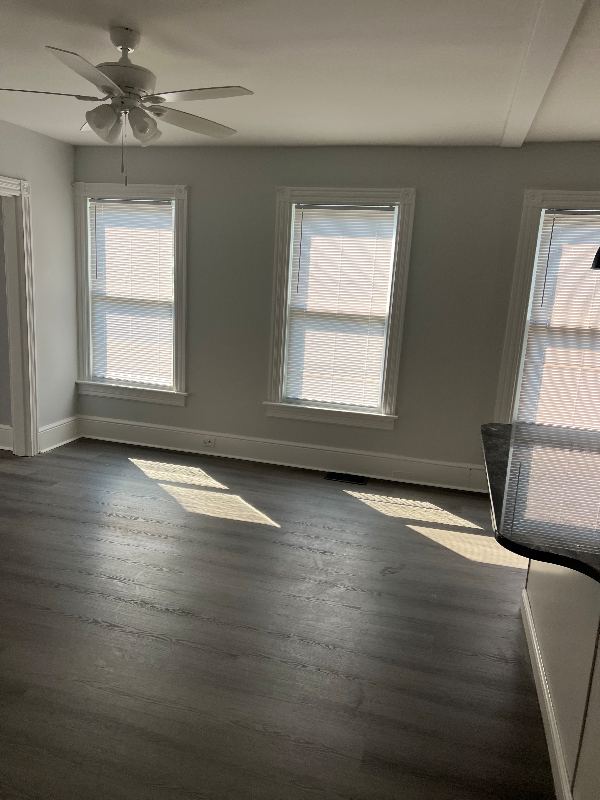 92 Spring Garden St - Photo 4 of 15