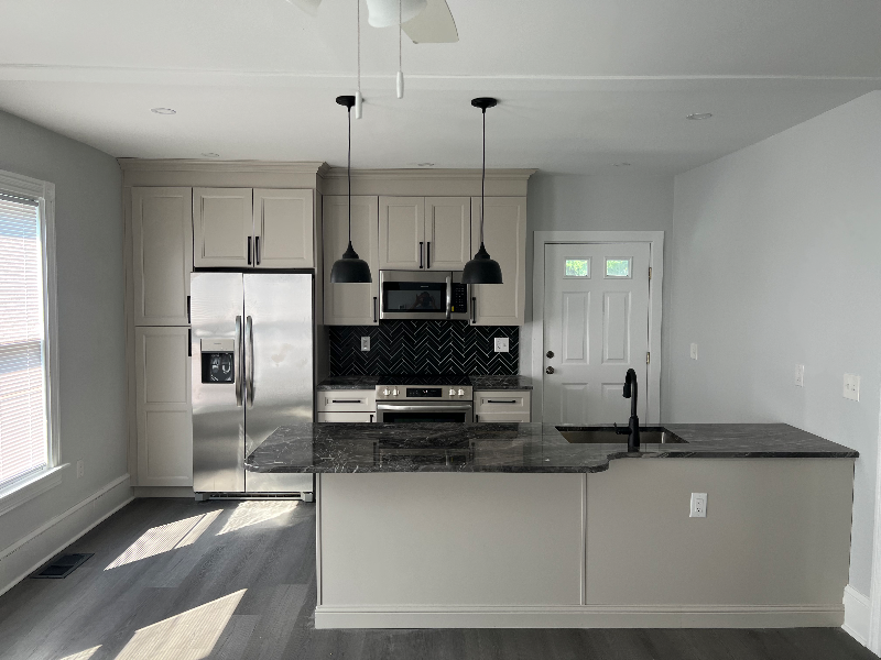 92 Spring Garden St - Photo 5 of 15