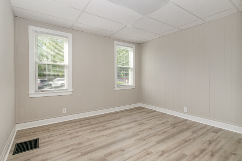 517 Highland Pike - Photo 2 of 11