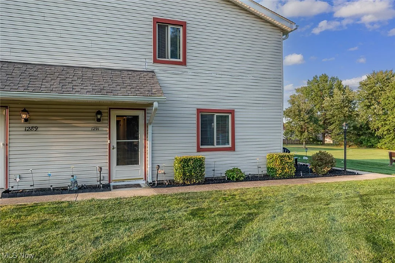 1291 Jester Ct - Photo 3 of 20