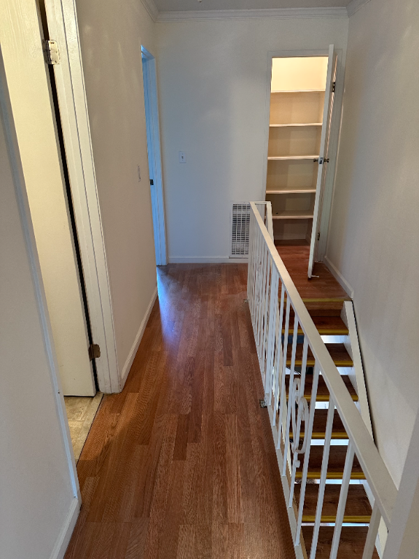 447 Oak Ave - Photo 6 of 20