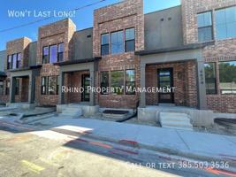 featured image of 4634 S Locust Hills Ct