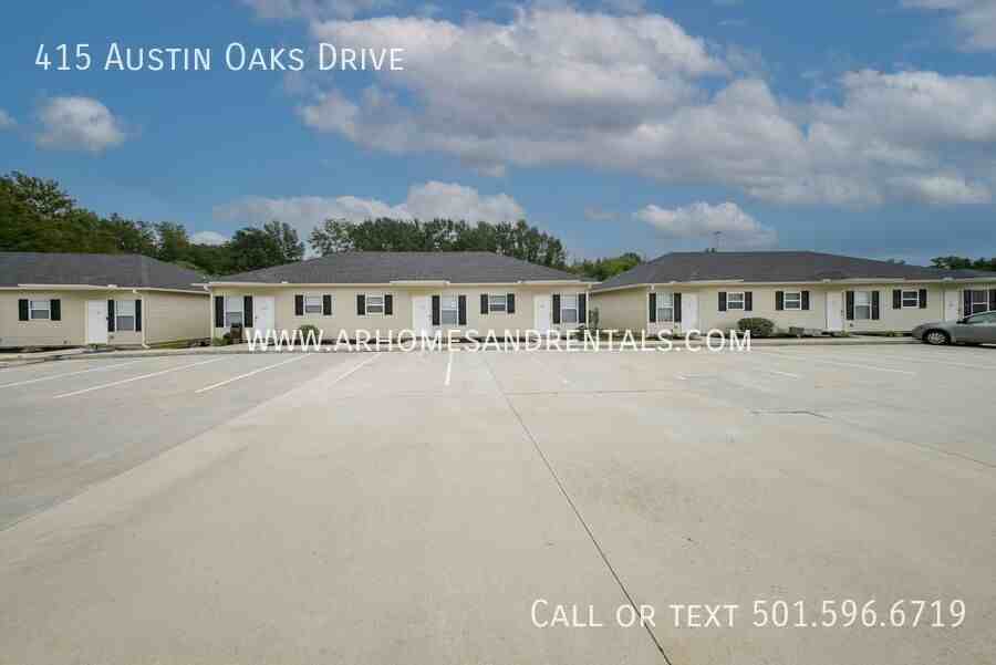 415 Austin Oaks Dr #415 - Photo 3 of 30