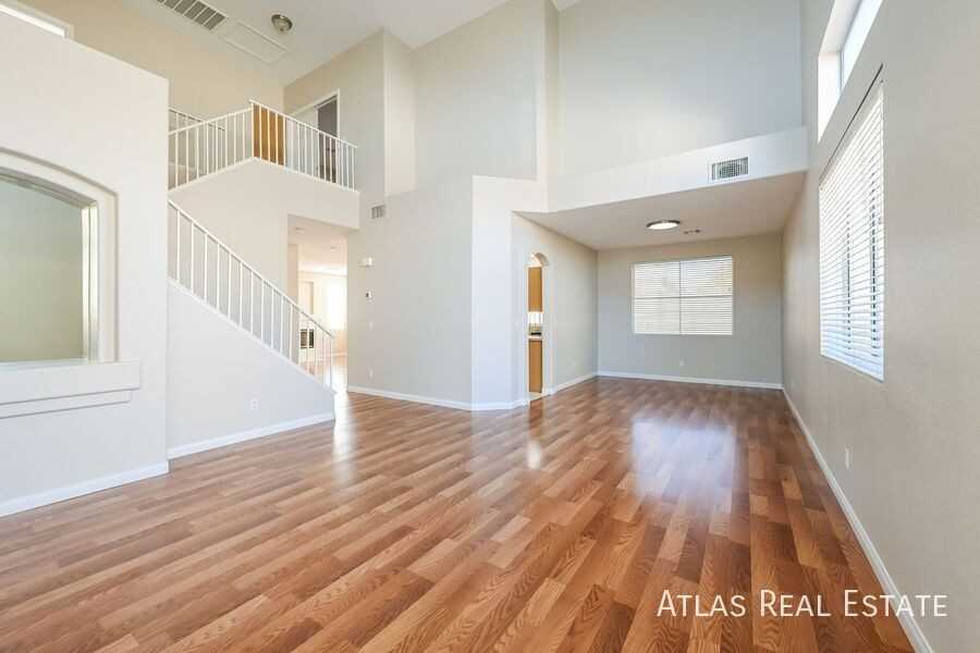 8917 Coral Shale St - Photo 3 of 22