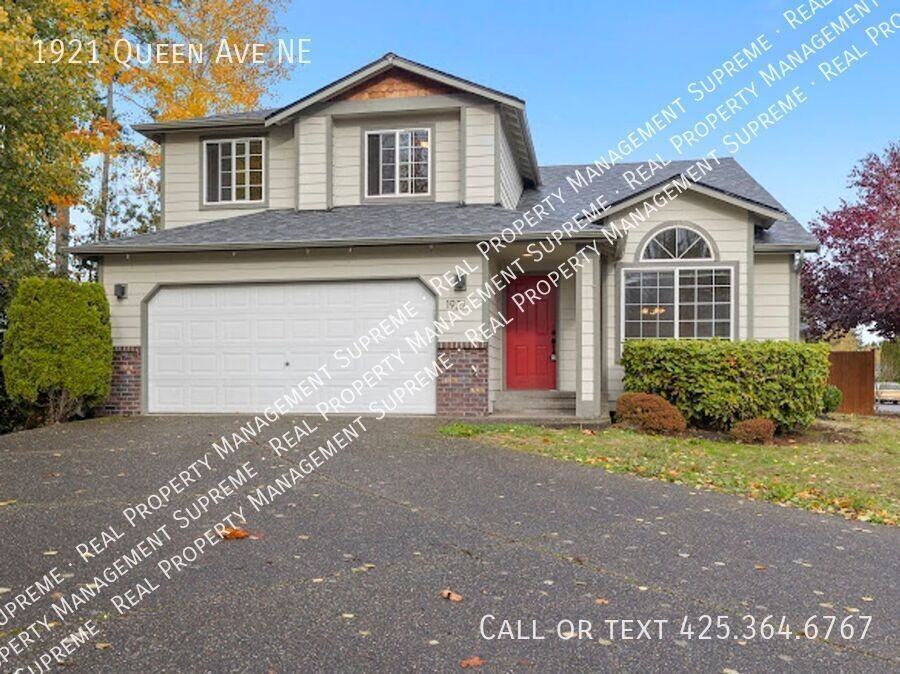 1921 Queen Avenue Northeast - Photo 2 of 19