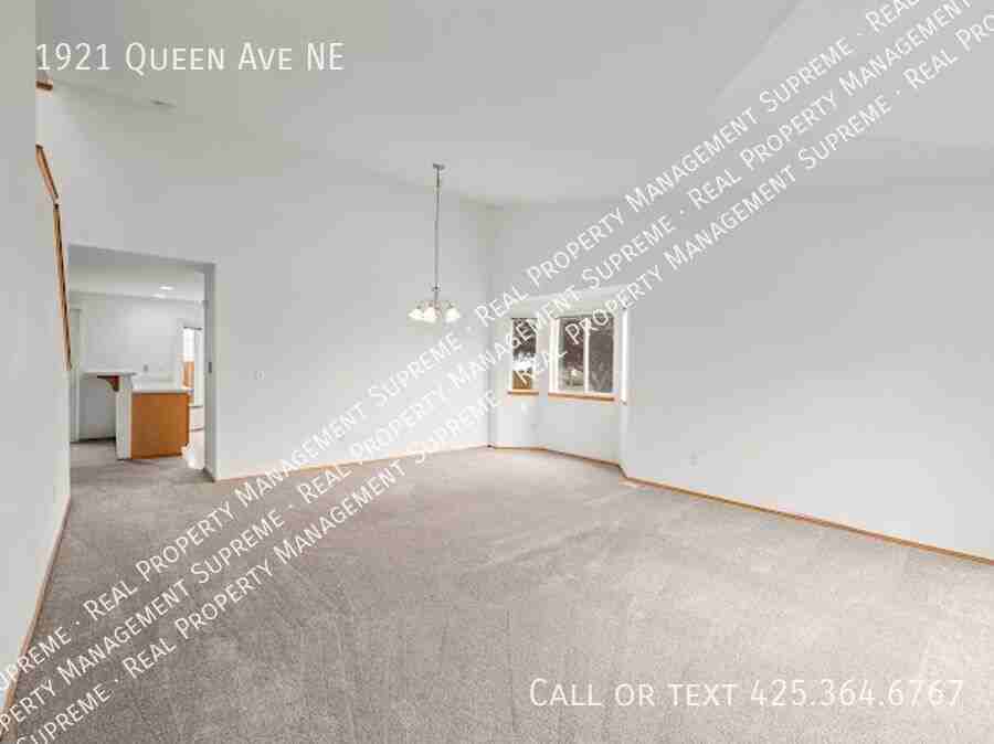 1921 Queen Avenue Northeast - Photo 5 of 19