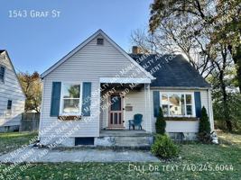 featured image of 1543 Graf St