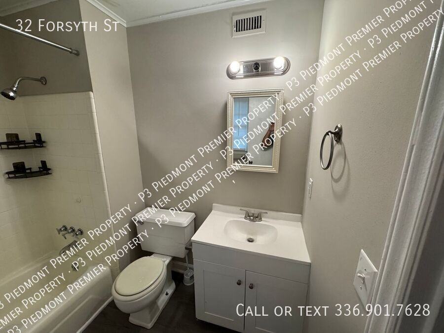 32 Forsyth Street - Photo 2 of 6