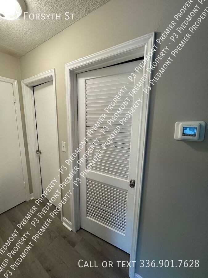 32 Forsyth Street - Photo 3 of 6