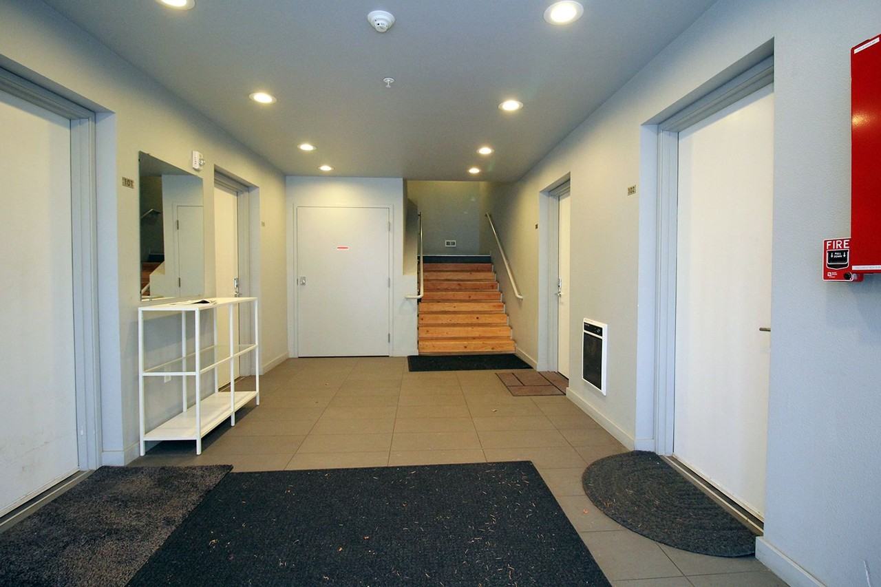 1480 N Jarrett St #303 - Photo 3 of 18