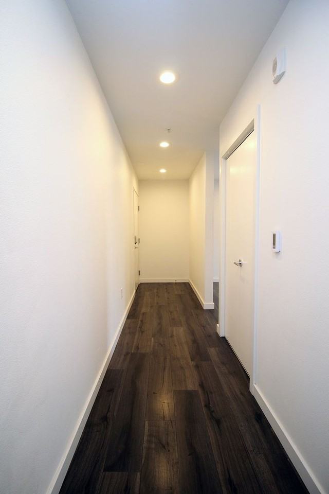 1480 N Jarrett St #303 - Photo 5 of 18