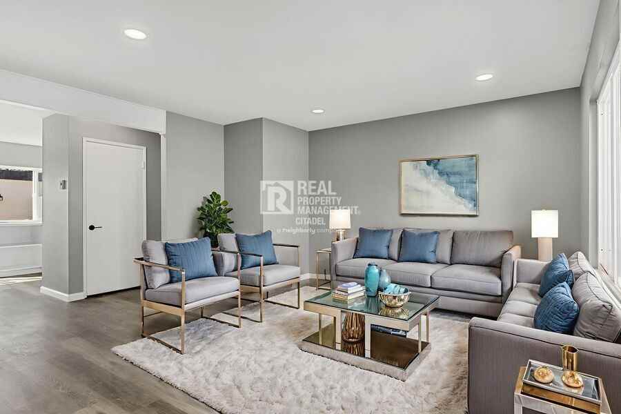 11104 Grant Way - Photo 4 of 23