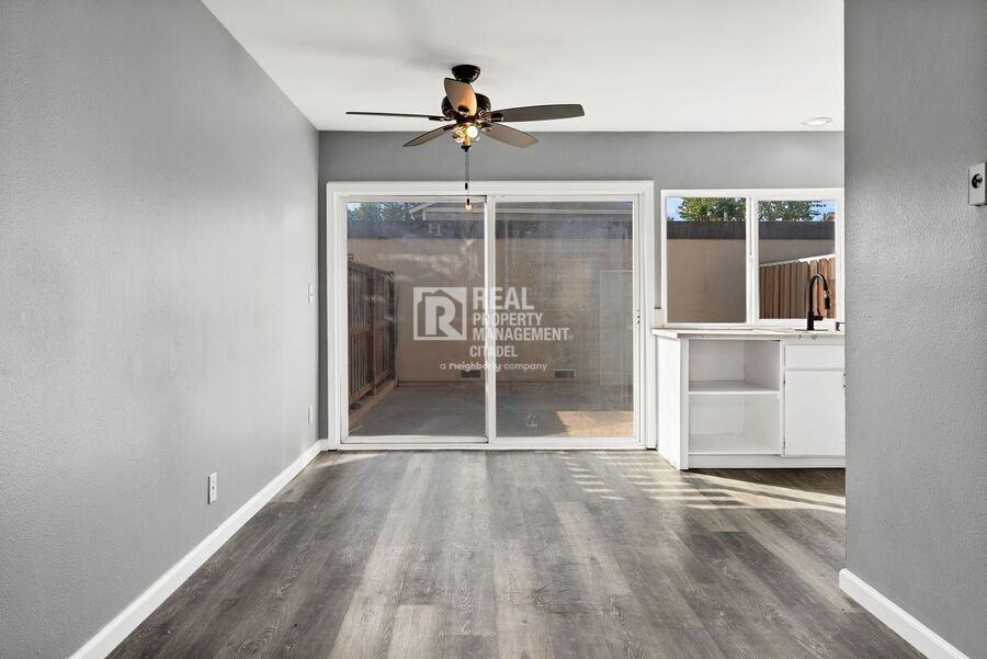 11104 Grant Way - Photo 5 of 23