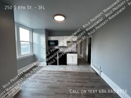 featured image of 250 S 6th St #3FL