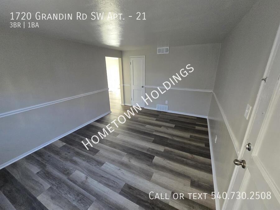 1720 Grandin Road Southwest #21 - Photo 2 of 8