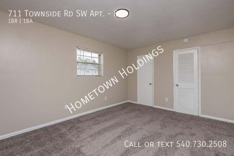 711 Townside Rd Sw #8 - Photo 7 of 17